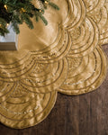 Saia para Árvore de Natal em Veludo Dourado com Bordados e Paetês