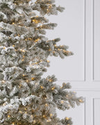 Árvore de Natal Pinheiro Yukon Nevado